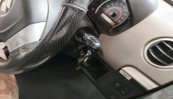 2014 Maruti Wagon R 1.0 VXI, Petrol, Manual, 61,999 km, interior