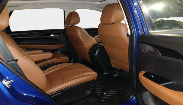 2020 MG HECTOR PLUS SHARP 2.0 DIESEL TURBO MT 6-STR, Diesel, Manual, 32,092 km, interior