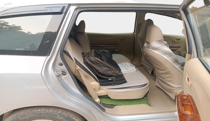 2015 Honda Mobilio 1.5L I-VTEC S, Petrol, Manual, 87,250 km, interior