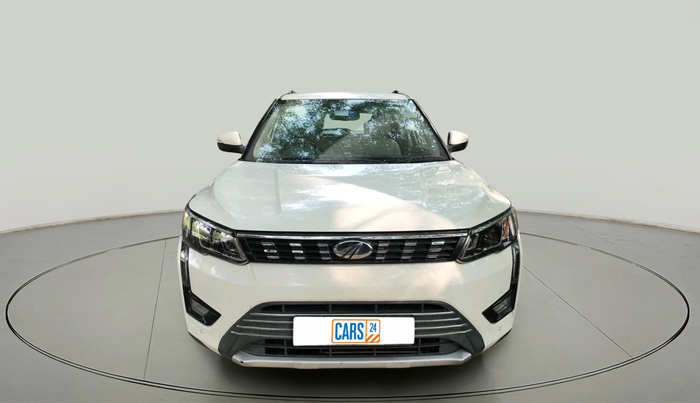 2022 Mahindra XUV300 W8 (O) 1.2 PETROL, Petrol, Manual, 35,464 km, exterior