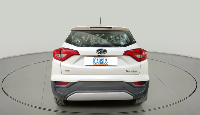 2022 Mahindra XUV300 W8 (O) 1.2 PETROL, Petrol, Manual, 35,464 km, exterior