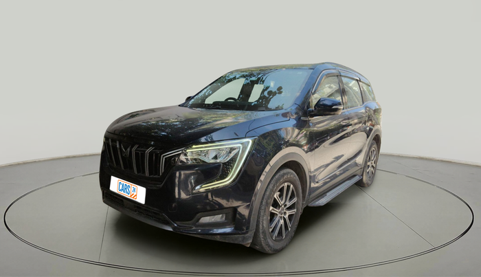 2022 Mahindra XUV700 AX 7 P AT 7 STR, Petrol, Automatic, 55,149 km, exterior