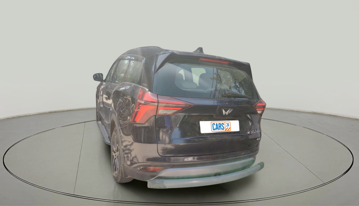2022 Mahindra XUV700 AX 7 P AT 7 STR, Petrol, Automatic, 55,149 km, exterior