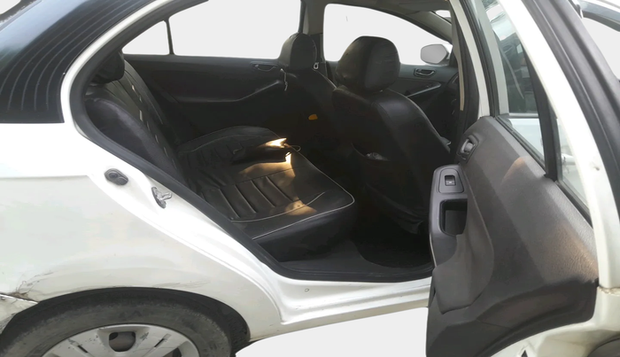 2015 Tata Bolt XM REVOTRON, Petrol, Manual, 61,265 km, interior