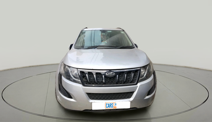 2017 Mahindra XUV500 W6 1.99, Diesel, Manual, 44,000 km, exterior