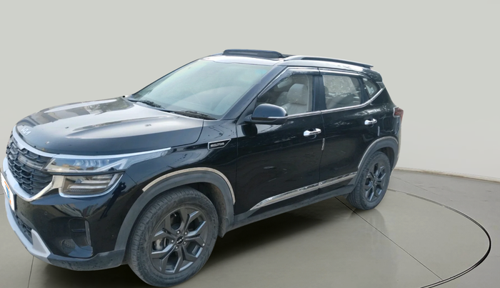 2023 KIA SELTOS  HTX 1.5 PETROL MT, Petrol, Manual, 26,528 km, exterior