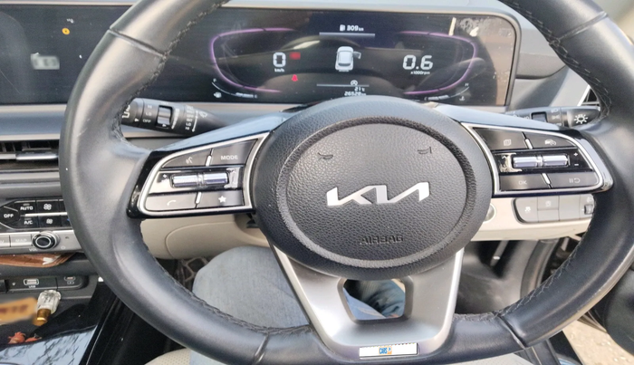 2023 KIA SELTOS  HTX 1.5 PETROL MT, Petrol, Manual, 26,528 km, interior