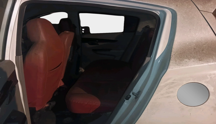 2016 Mahindra Kuv100 K6 D 5 STR, Diesel, Manual, 78,589 km, interior