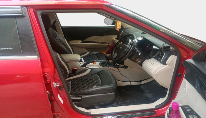 2021 Mahindra XUV300 W6 1.2 PETROL AMT, Petrol, Automatic, 67,534 km, interior