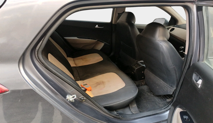 2015 Hyundai Grand i10 SPORTZ 1.2 KAPPA VTVT, Petrol, Manual, 48,039 km, interior