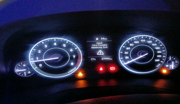 2022 Hyundai Creta SX 1.5 PETROL, Petrol, Manual, 27,949 km, interior