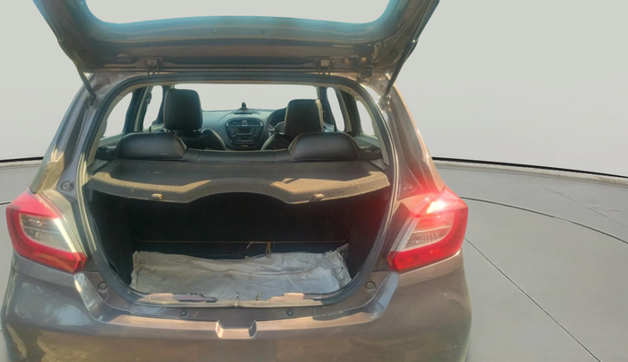 2018 Tata Tiago XZ DIESEL, Diesel, Manual, 1,79,479 km, exterior