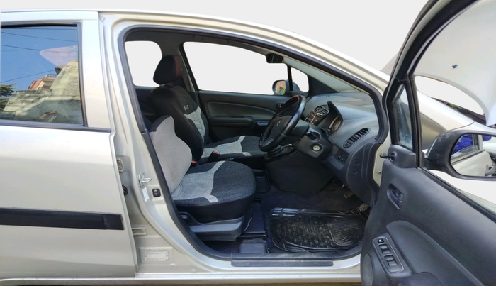 2012 Maruti Ritz LXI, Petrol, Manual, 30,665 km, interior