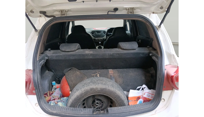 2015 Hyundai Grand i10 ASTA 1.2 KAPPA VTVT, CNG, Manual, 1,31,579 km, exterior