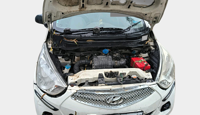 2014 Hyundai Eon ERA +, Petrol, Manual, 8,70,607 km, exterior