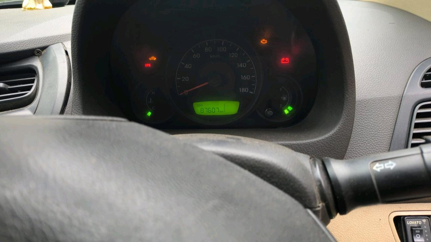 2014 Hyundai Eon ERA +, Petrol, Manual, 8,70,607 km, interior