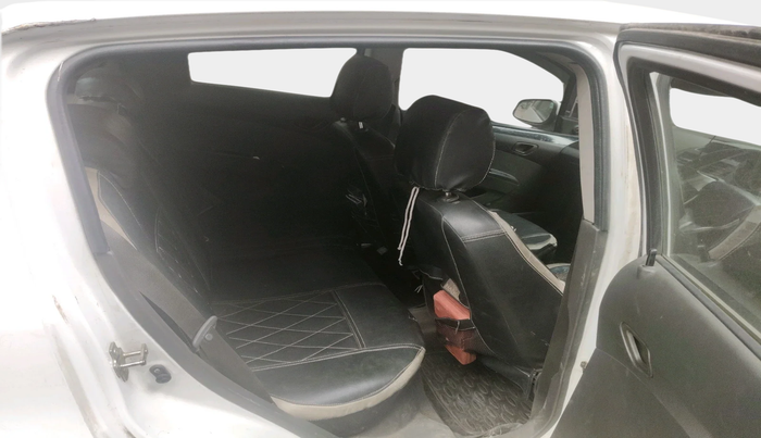 2011 Chevrolet Beat LT PETROL, Petrol, Manual, 80,290 km, interior