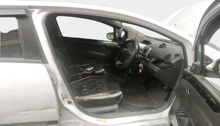 2011 Chevrolet Beat LT PETROL, Petrol, Manual, 80,290 km, interior