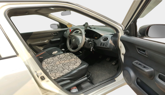 2011 Maruti Swift LXI, Petrol, Manual, 51,338 km, interior