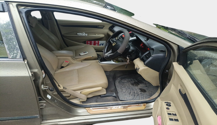 2011 Honda City 1.5L I-VTEC S MT, Petrol, Manual, 2,10,008 km, interior