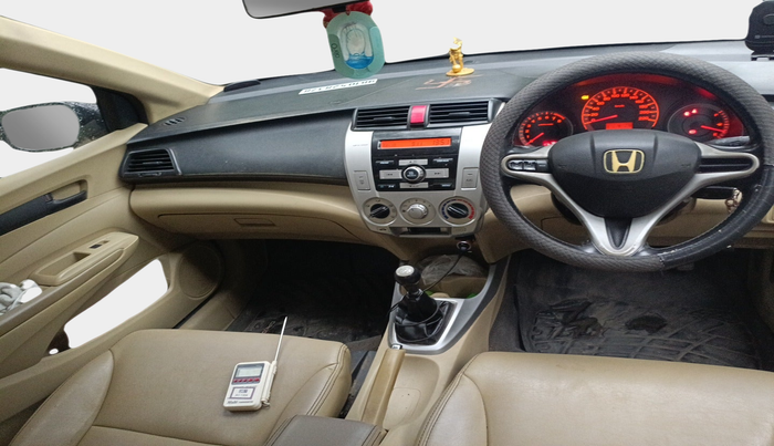 2011 Honda City 1.5L I-VTEC S MT, Petrol, Manual, 2,10,008 km, interior