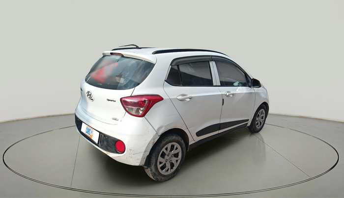 2017 Hyundai Grand i10 SPORTZ (O) 1.2 KAPPA VTVT, Petrol, Manual, 1,10,185 km, exterior
