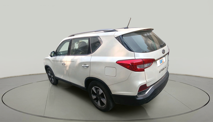 2021 Mahindra ALTURAS G4 4WD AT, Diesel, Automatic, 1,00,368 km, exterior