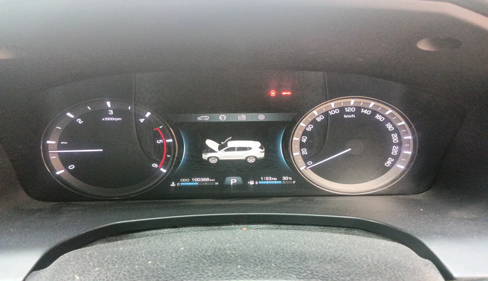 2021 Mahindra ALTURAS G4 4WD AT, Diesel, Automatic, 1,00,368 km, interior
