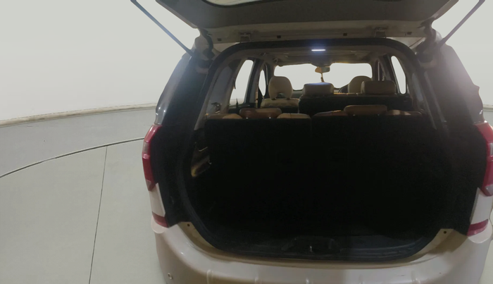 2021 Mahindra XUV500 W9, Diesel, Manual, 46,419 km, exterior