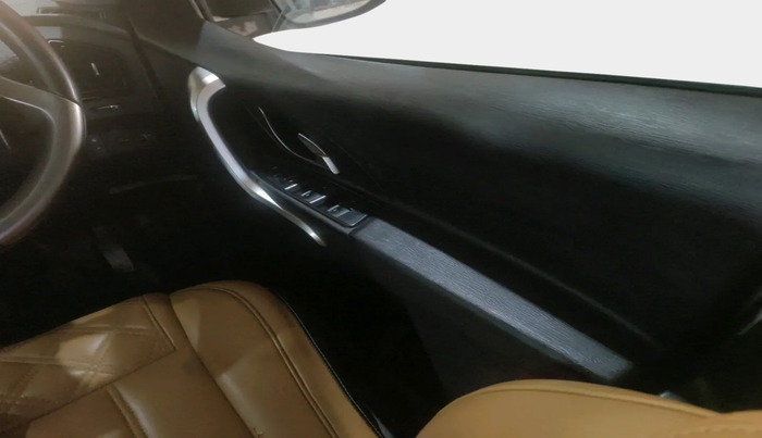 2021 Mahindra XUV500 W9, Diesel, Manual, 46,419 km, interior