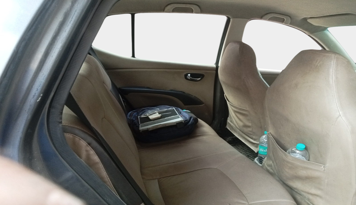 2011 Hyundai i10 MAGNA 1.2, Petrol, Manual, 91,890 km, interior