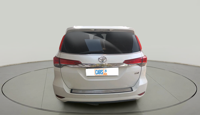 2017 Toyota Fortuner 2.8 4X2 AT, Diesel, Automatic, 86,611 km, exterior