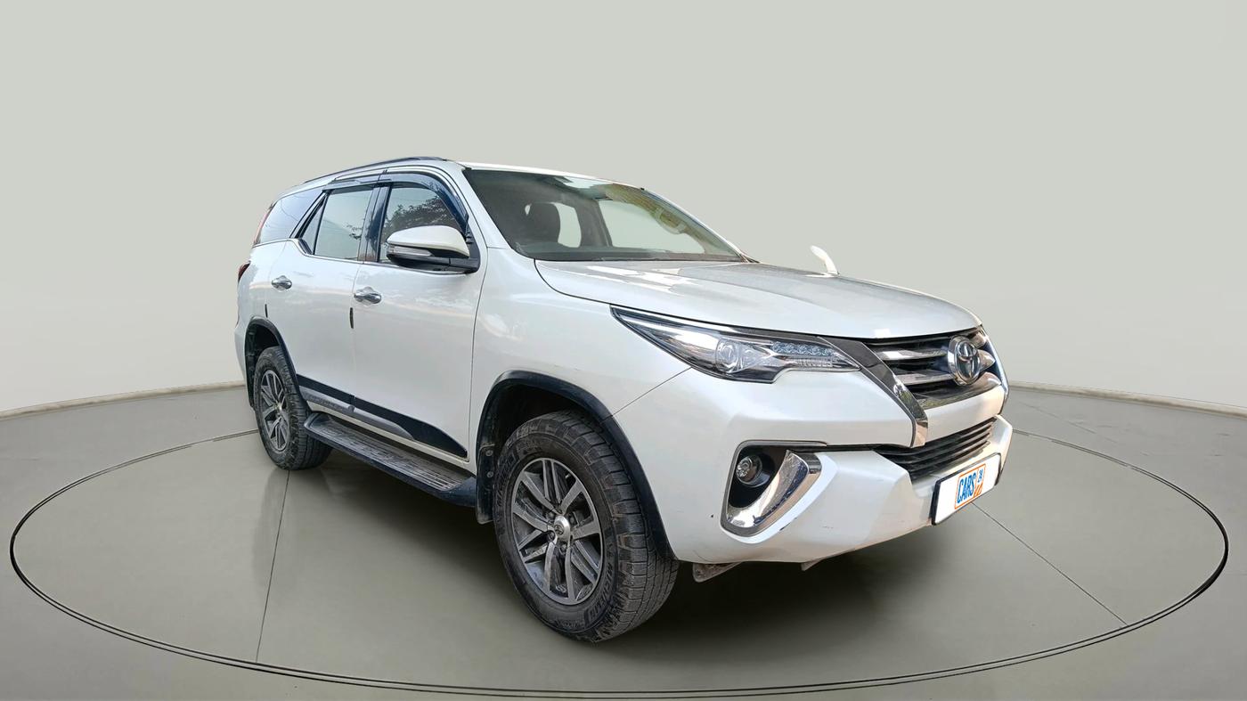 2017 Toyota Fortuner 2.8 4X2 AT, Diesel, Automatic, 86,611 km, exterior