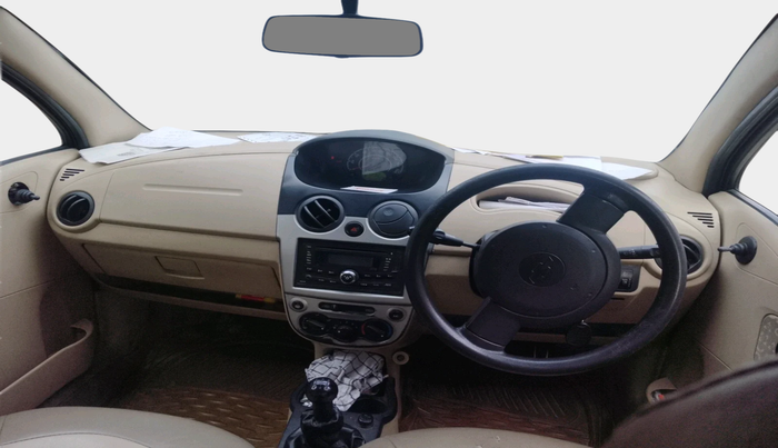 2011 Chevrolet Spark LT 1.0, Petrol, Manual, 1,06,605 km, interior