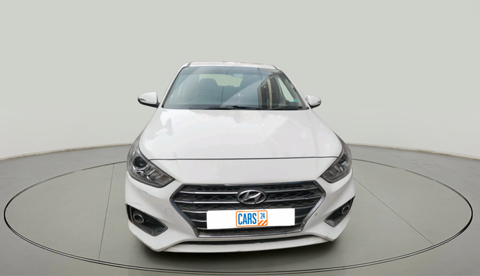2018 Hyundai Verna 1.6 VTVT SX O, Petrol, Manual, 30,195 km, exterior
