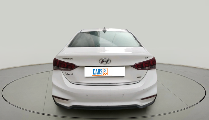 2018 Hyundai Verna 1.6 VTVT SX O, Petrol, Manual, 30,195 km, exterior