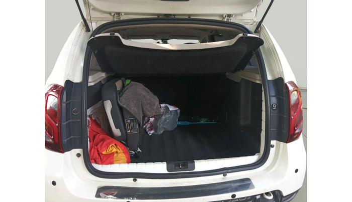 2017 Renault Duster RXS CVT, Petrol, Automatic, 98,324 km, exterior