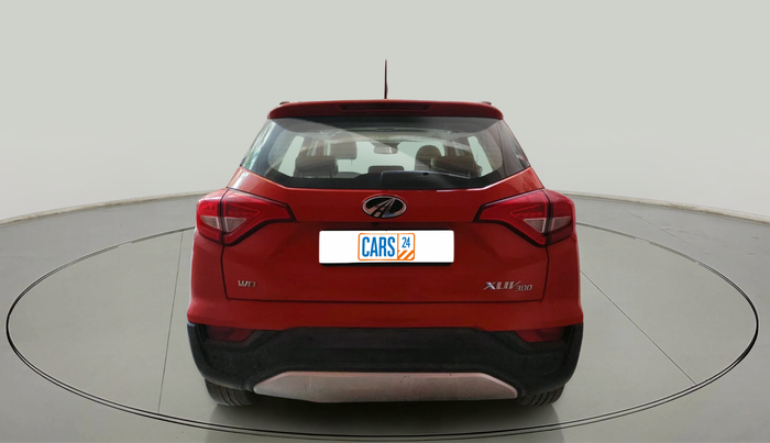 2019 Mahindra XUV300 W8 (O) 1.5 DIESEL, Diesel, Manual, 89,237 km, exterior