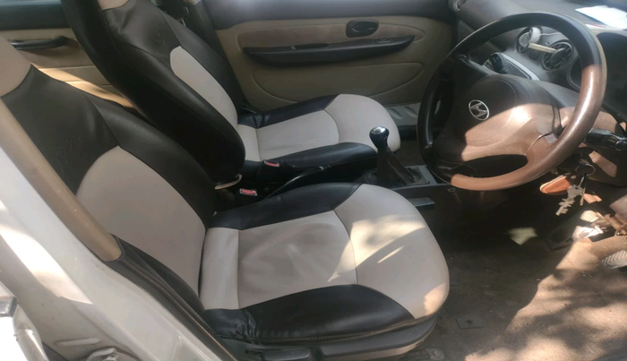 2011 Hyundai Santro Xing GL PLUS, Petrol, Manual, 1,12,513 km, interior