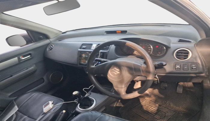 2010 Maruti Swift VXI, Petrol, Manual, 1,35,728 km, interior