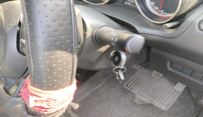 2019 Maruti Swift VXI, Petrol, Manual, 30,332 km, interior