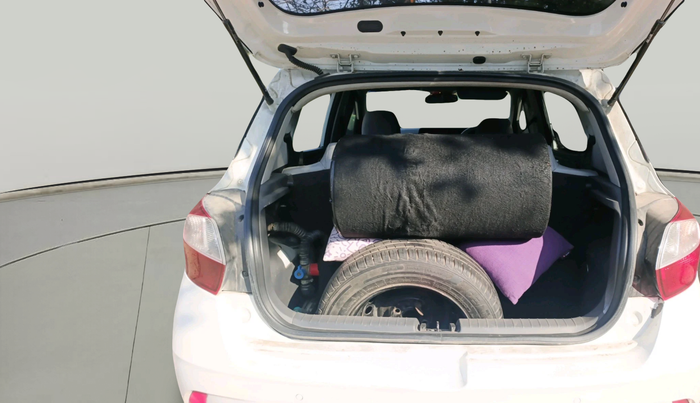 2020 Hyundai GRAND I10 NIOS SPORTZ 1.2 KAPPA VTVT CNG, CNG, Manual, 83,544 km, exterior