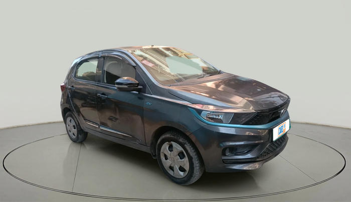 2023 Tata TIAGO EV XT LONG RANGE, Electric, Automatic, 54,653 km, exterior