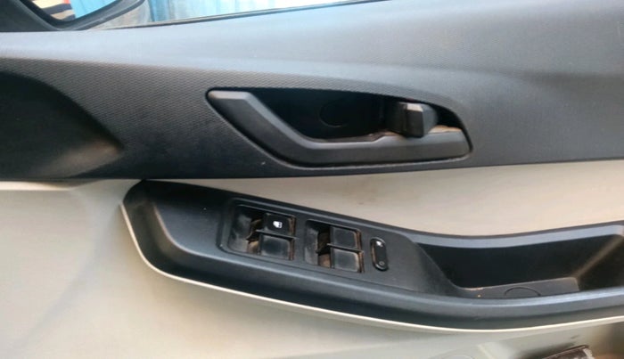 2023 Tata TIAGO EV XT LONG RANGE, Electric, Automatic, 54,653 km, interior