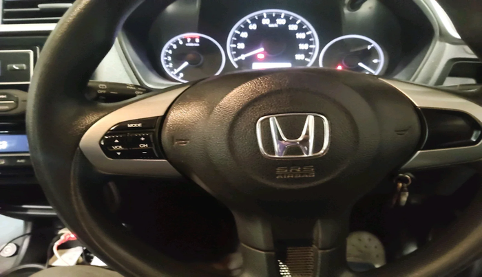 2017 Honda BR-V 1.5L I-VTEC S, Petrol, Manual, 1,04,545 km, interior