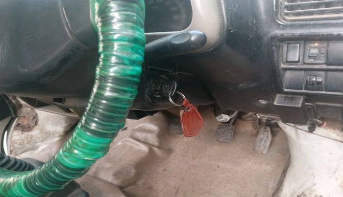 2011 Maruti Eeco 5 STR WITH A/C+HTR, Petrol, Manual, 1,68,112 km, interior