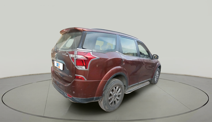 2018 Mahindra XUV500 W11, Diesel, Manual, 78,053 km, exterior