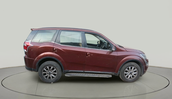 2018 Mahindra XUV500 W11, Diesel, Manual, 78,053 km, exterior