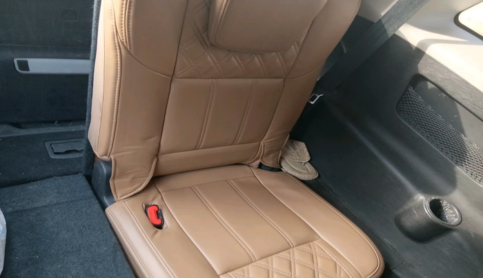 2018 Mahindra XUV500 W11, Diesel, Manual, 78,053 km, interior