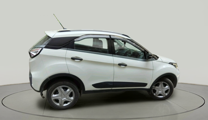 2020 Tata NEXON XZ PLUS SUNROOF PETROL DUAL TONE, CNG, Manual, 1,05,088 km, exterior